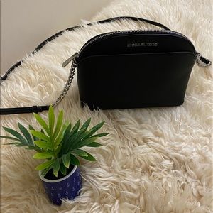 Michael Kors Emmy Medium Crossbody Bag